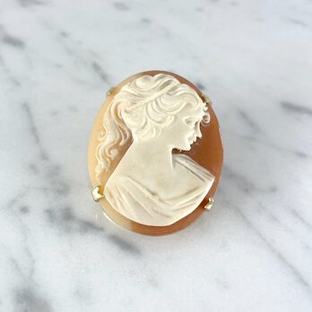 カメオブローチ オレンジ色のカーネリアンシェル 19ACa40