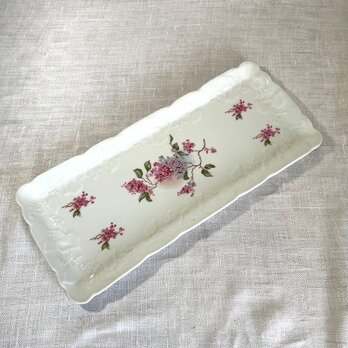 ケーキ皿 長皿 レクタングル 白磁花柄 モールド リモージュ CNP オードブル フルーツにも