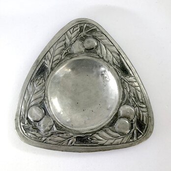 灰皿 杏を形取ったピューター トレー 小物入れ ミラベル　12OTbp13