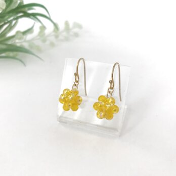 ビーズボール ピアス　ミモザ イエロー 黄色 春 小ぶり 大人かわいい