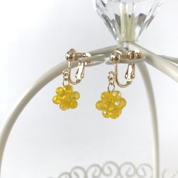 ビーズボール イヤリング　ミモザ イエロー 黄色 春 大人かわいい