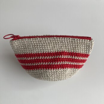 赤ラインのポーチ