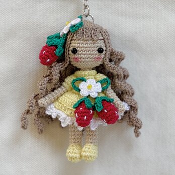 あみぐるみ・ドールチャームꕤちいかわ♡いちごちゃん