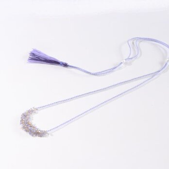 タンザナイトとタッセルの藤色ネックレス