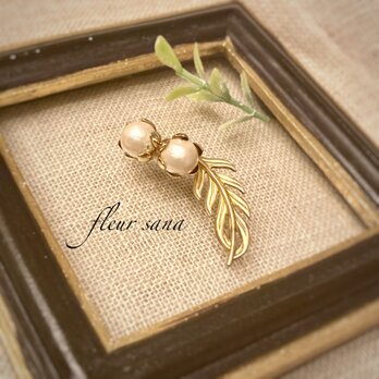 classic berry drop  クラシックベリーのアンティークブローチ 〈kiska〉フォーマル