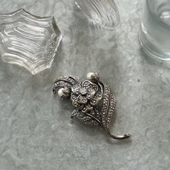 SCA71-【AVON】エイボン・ヴィンテージブローチ Kenneth Jay Lane Faux Marcasite