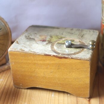 手回し木製オルゴール  アンティーク　英国アンティーク