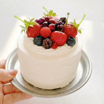 【実物大】リアルサイズの真っ赤な苺　デコレーションケーキ食品サンプル　オブジェ　