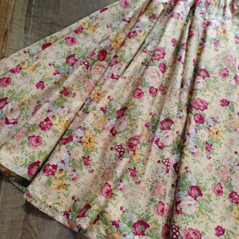 サーキュラーロングスカート（ベージュ）