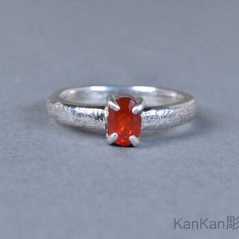 ファイアーオパールのリング