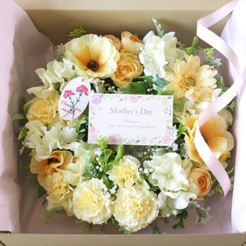 母の日 春色カーネーションのナチュラルフラワーリース［イエロー］