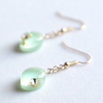 レジンアート　マーキスピアス〈調和の予感〉