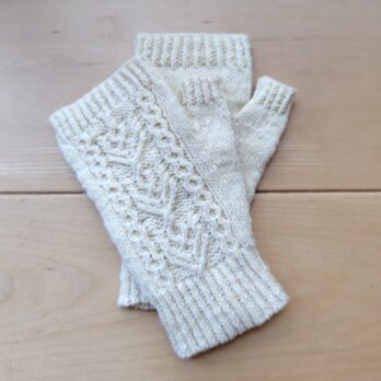 Mebuki（芽吹き）：素朴なメリノの春待ちハーフミトン