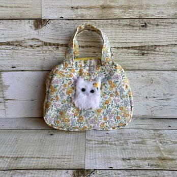 大人かわいい猫ちゃんと小花柄のミニボストンバッグ　小物入れ　バッグインバッグ　撥水加工　手刺繍　ミモザ　ギフト