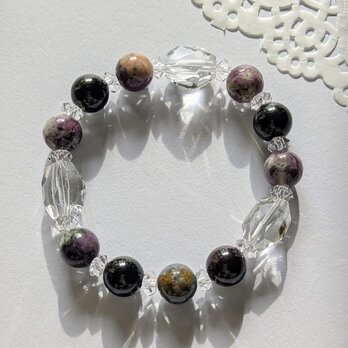 『思考の本質を高め、現実へと活かすために✨アフリカンルビー（非加熱）&サファイア&クリアクォーツのブレスレット』