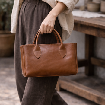 本革 スモールアトリエバッグ／ウォームブラウン｜新型・HMA刻印入り ミニマルミニトート