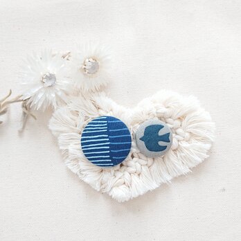 ★くるみボタンブローチ★