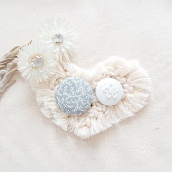 ★くるみボタンブローチ★