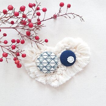 ★くるみボタンブローチ★