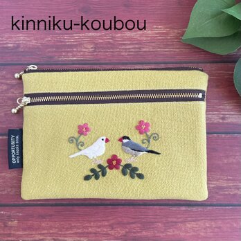 向かい合う文鳥のダブルファスナーポーチ/フラットポーチ/通帳ポーチ/お薬手帳ポーチ/白文鳥/桜文鳥