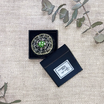 ビーズと刺繍の布ブローチ【一期一会】