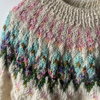 手紡ぎ毛糸のロピ風セーター
