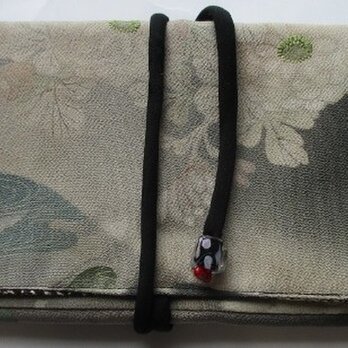 ８６３３　色留袖で作った和風財布・ポーチ　