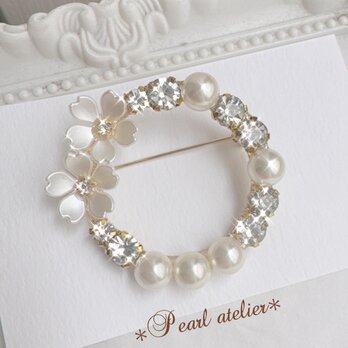 白花＊bijou＆pearl丸ブローチ✨