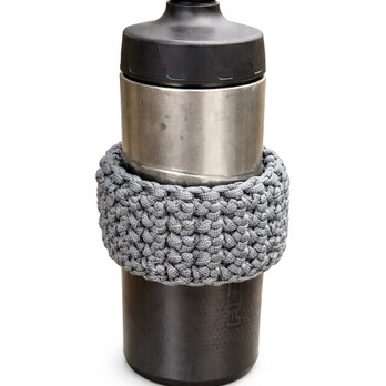 G パラコード 水筒・ボトルカバー（巻きタイプ）｜滑り止め・アウトドア風・取り外し可能 /ガンメタ（グレー）