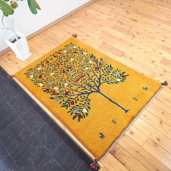 ペルシャ　ギャッベ　マット大　ラグ　118x83㎝　黄金色　ザクロの木　ヤギ　RJ16135