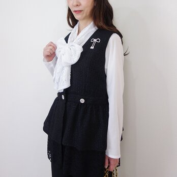 ブラックファンシーツイード・パールボタン裾レースペプラムジレ（セットアップ可）｜卒園・卒業式・入学式・結婚式・カジュアル｜
