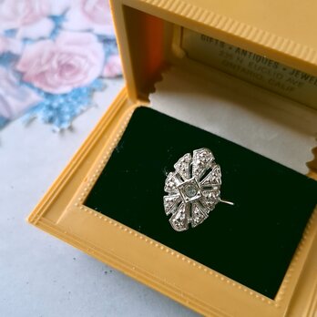 《Avon》 “Chesterfield Collection” エイボン ヴィンテージリング 16号