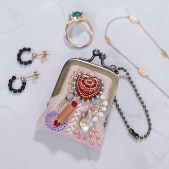 小さなビーズ刺繍のがま口 No.99｜さくらピンク×ガーゼ｜ネックレス・バッグチャームにも｜アクセサリーケース