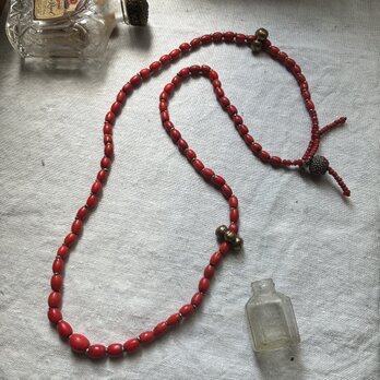 ＊古のとらいばるなネックレス。@ナガ族伝世のシェルパコーラル＋エチオピアシルバー＋アジアの古いビーズとチェンマイ鈴