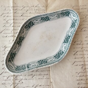 TERRE DE FER テールドフェール 上品で美しいグリーンのラヴィエ