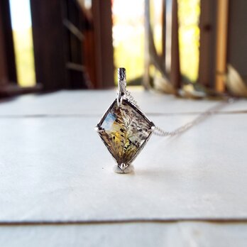 【一点物】デンドリティッククォーツのネックレス（水面）