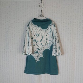 ＊縫い巻き上げ絞りTシャツ＊ 七分袖オフネック【モクモク雲】