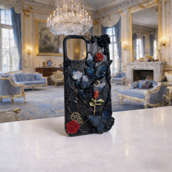 アンティーク薔薇のスマホケース｜一点物 立体装飾 クラシカル ロココ ハンドメイド 大人可愛い ゴシック
