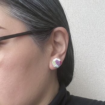 国産絹糸の絽ざしピアス 六角 幾何学 和モダン 小ぶり 軽量