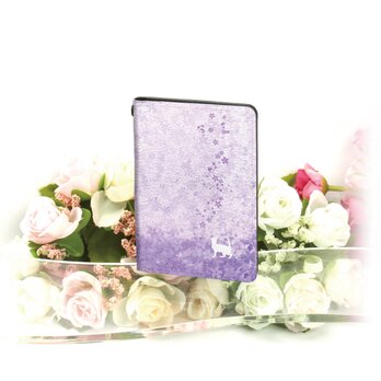 二つ折りパスケース/ICカードケース/カードケース【さくらと白猫（藤色バージョン）】（名入れ可）