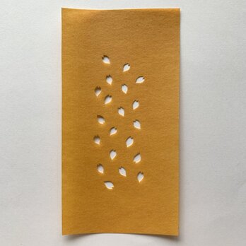 ステンシル型紙（花びら・Ｃ）