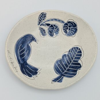 【Temoto】青い鳥と花の楕円皿｜手描きの藍色プレート