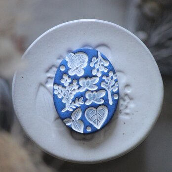 : : : 陶土の草花ブローチ : : : 1434