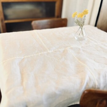 風と光をまとう　白リネンクロス（幅90×丈90)