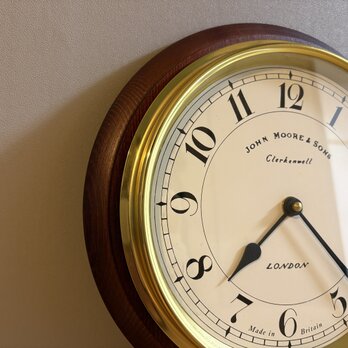 英国の古い掛け時計　