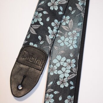 つぼみ葉桜　帆布ギターストラップ（水色）京都金襴
