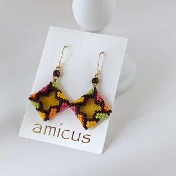 スクエアピアス(レモン）