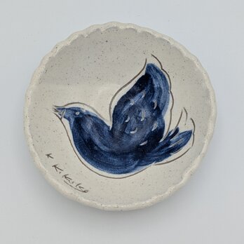 【Temoto】小鳥の豆皿｜手描き藍色の小さな器（10cm）