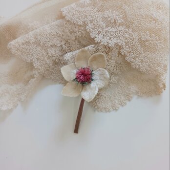 染め布花＊アンティークなアネモネのコサージュ