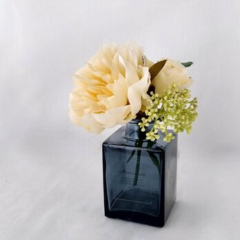 母の日のプレゼント【アーティフィシャルフラワー】ローズ　ダークブルーボトル